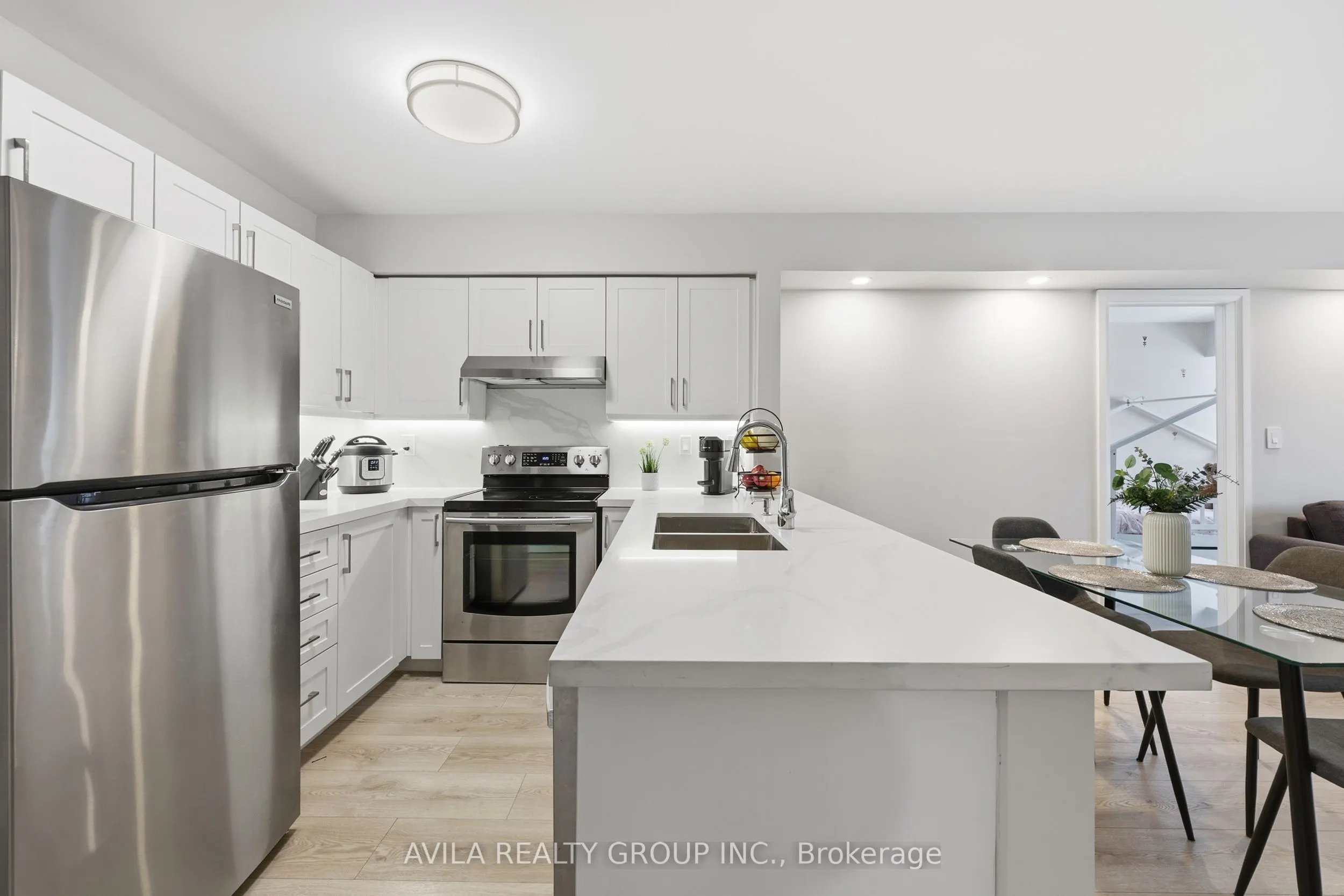 1460 Bishops Gate #203