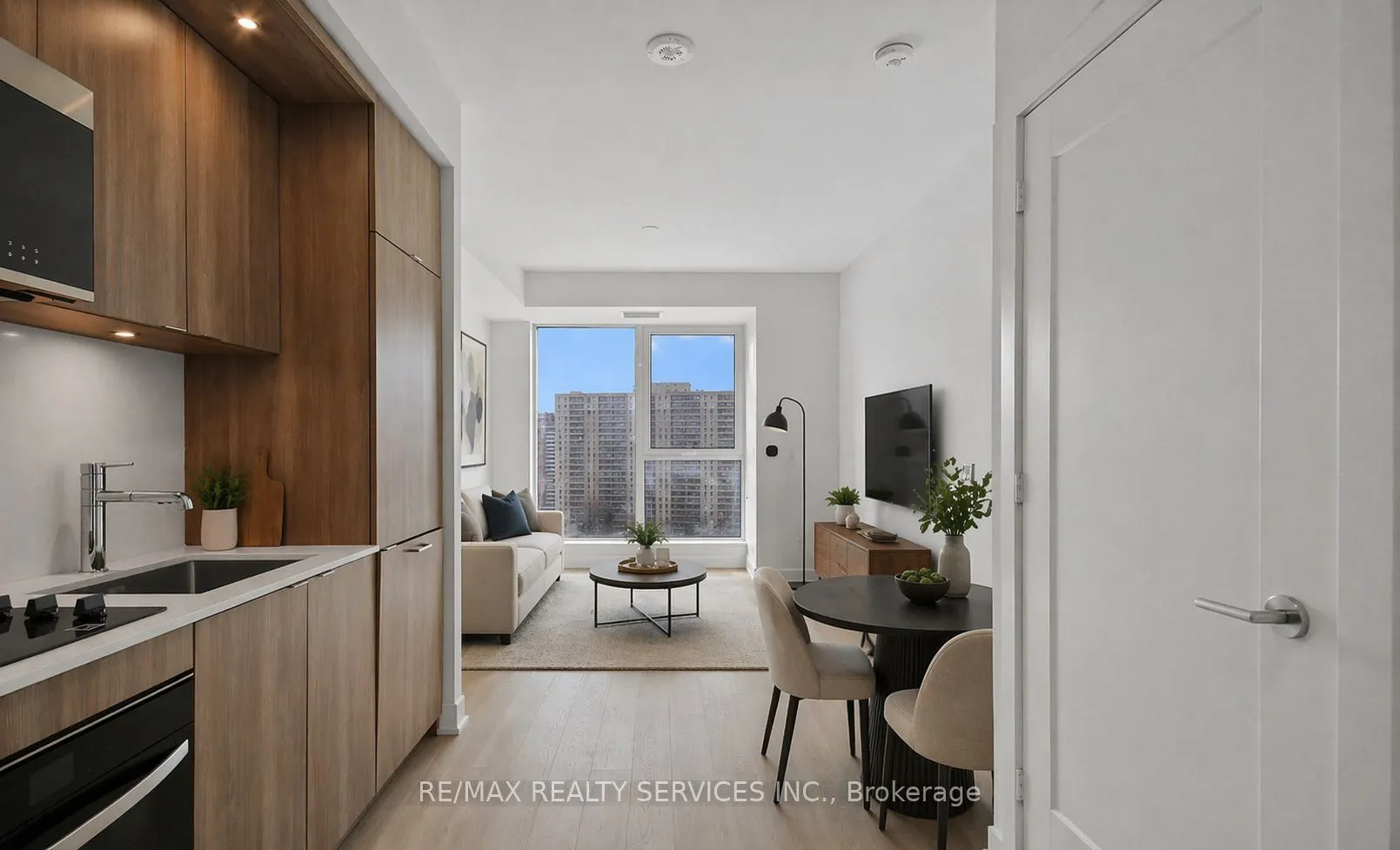 60 Central Park Road Way #1405