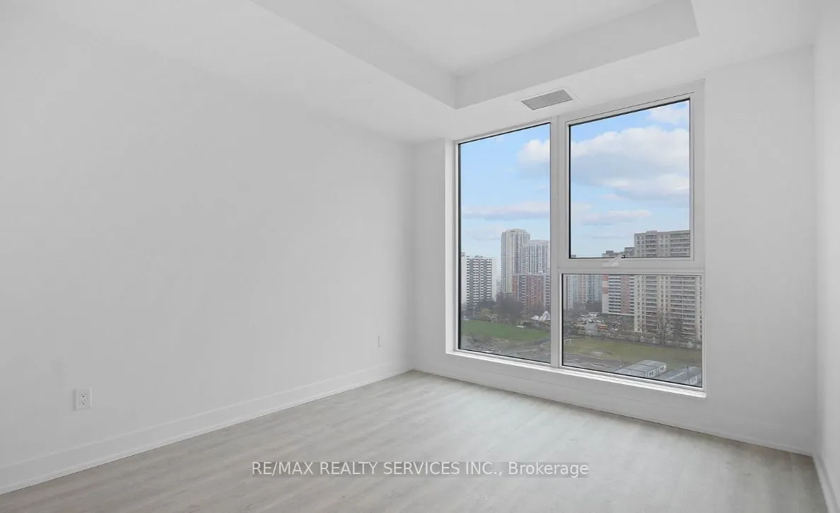 60 Central Park Road Way #1405