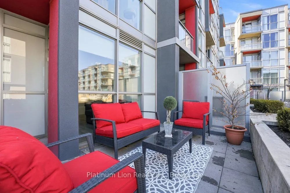 5220 Dundas Street #D211