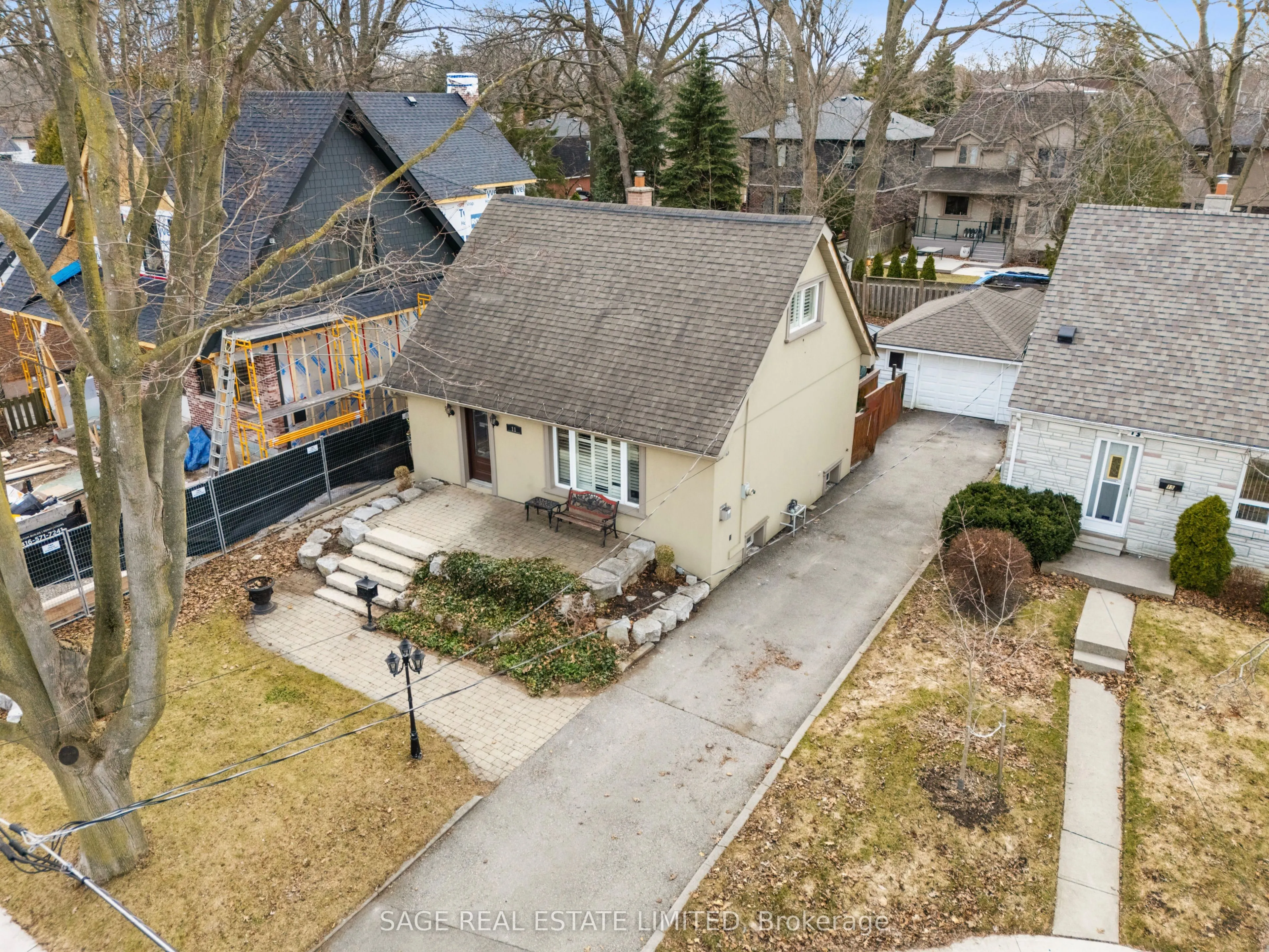11 Chelsea Drive