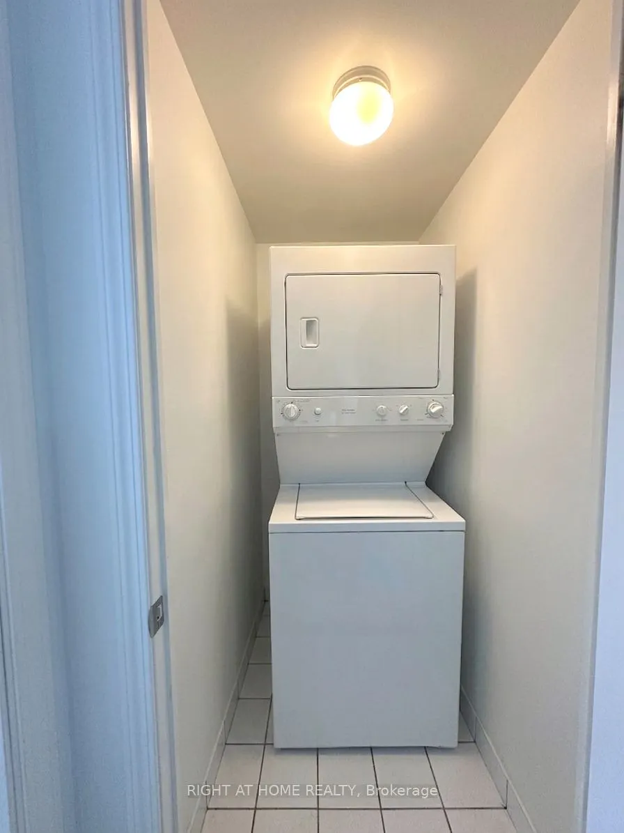 1900 Lake Shore Boulevard W #1701