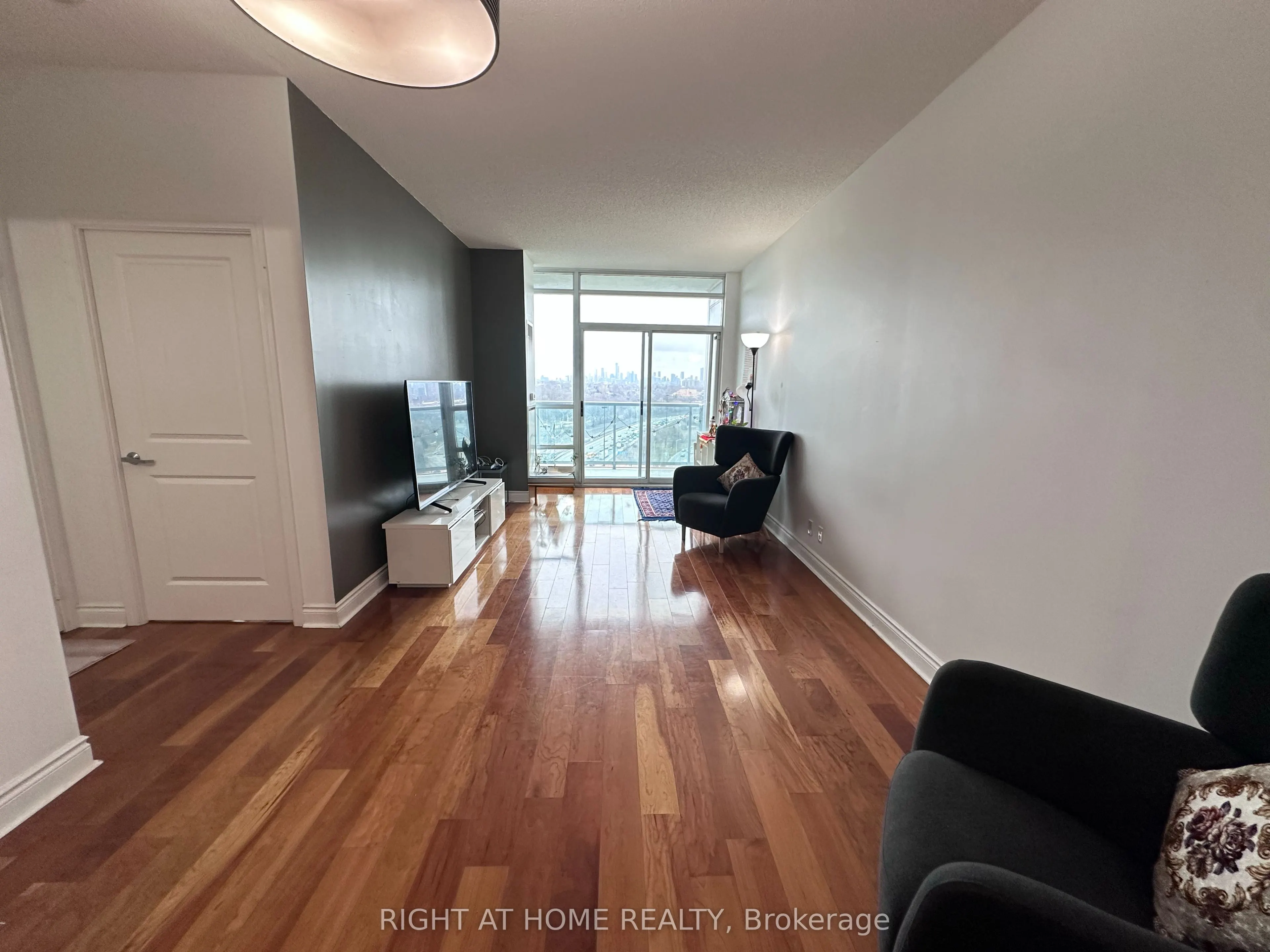 1900 Lake Shore Boulevard W #1701