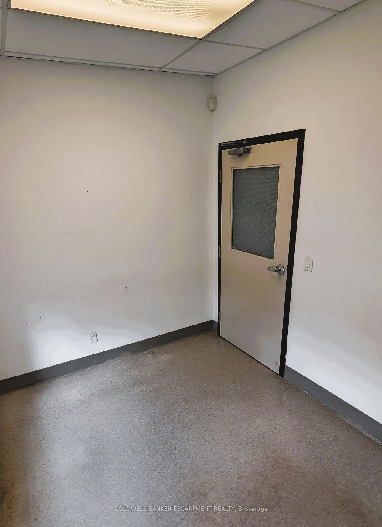 10 Eastern Avenue #A/B