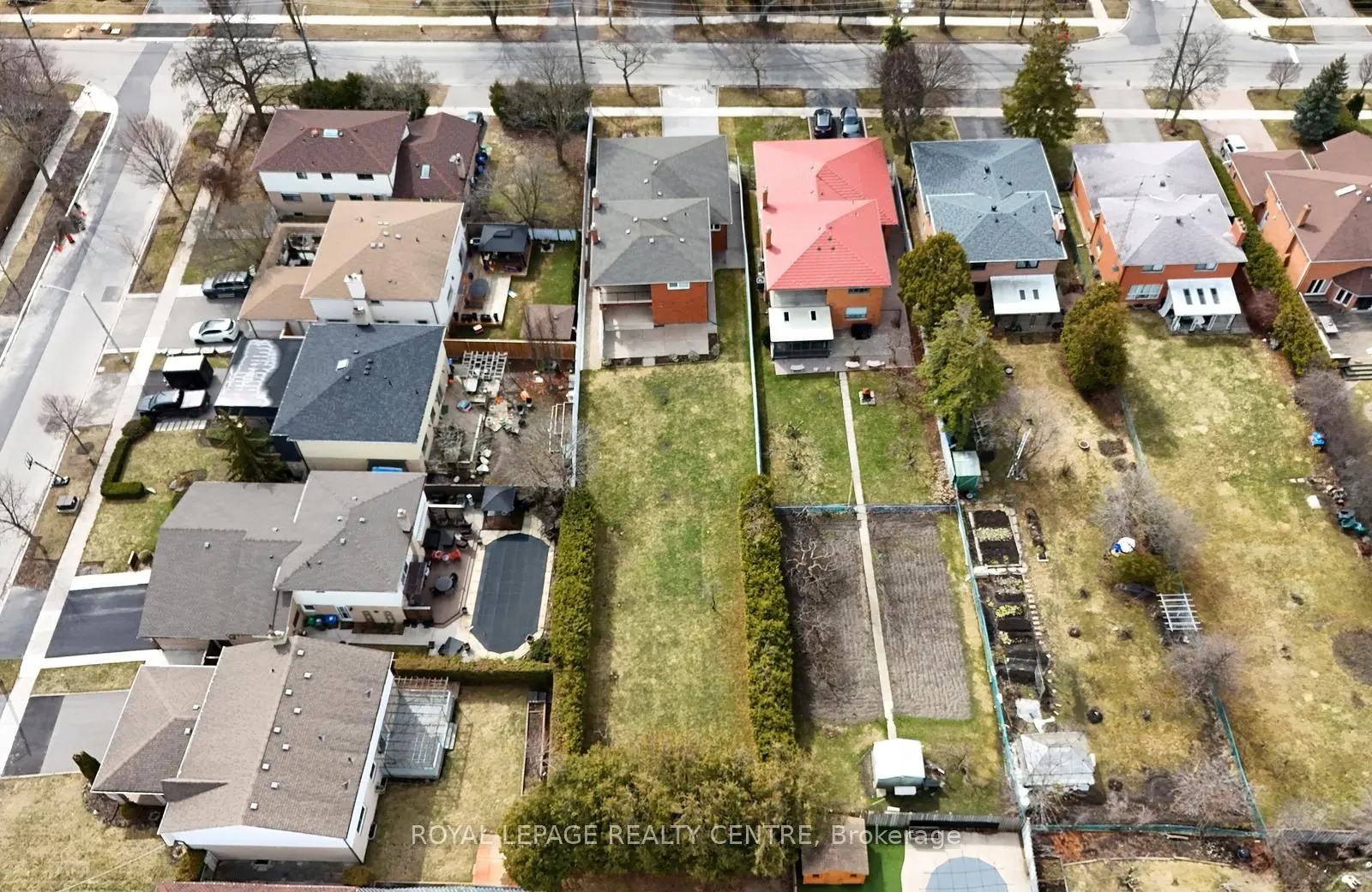 2405 Rosemary Drive