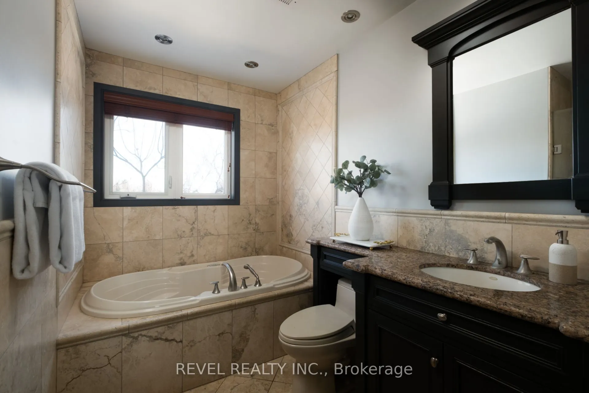 14227 Trafalgar Road
