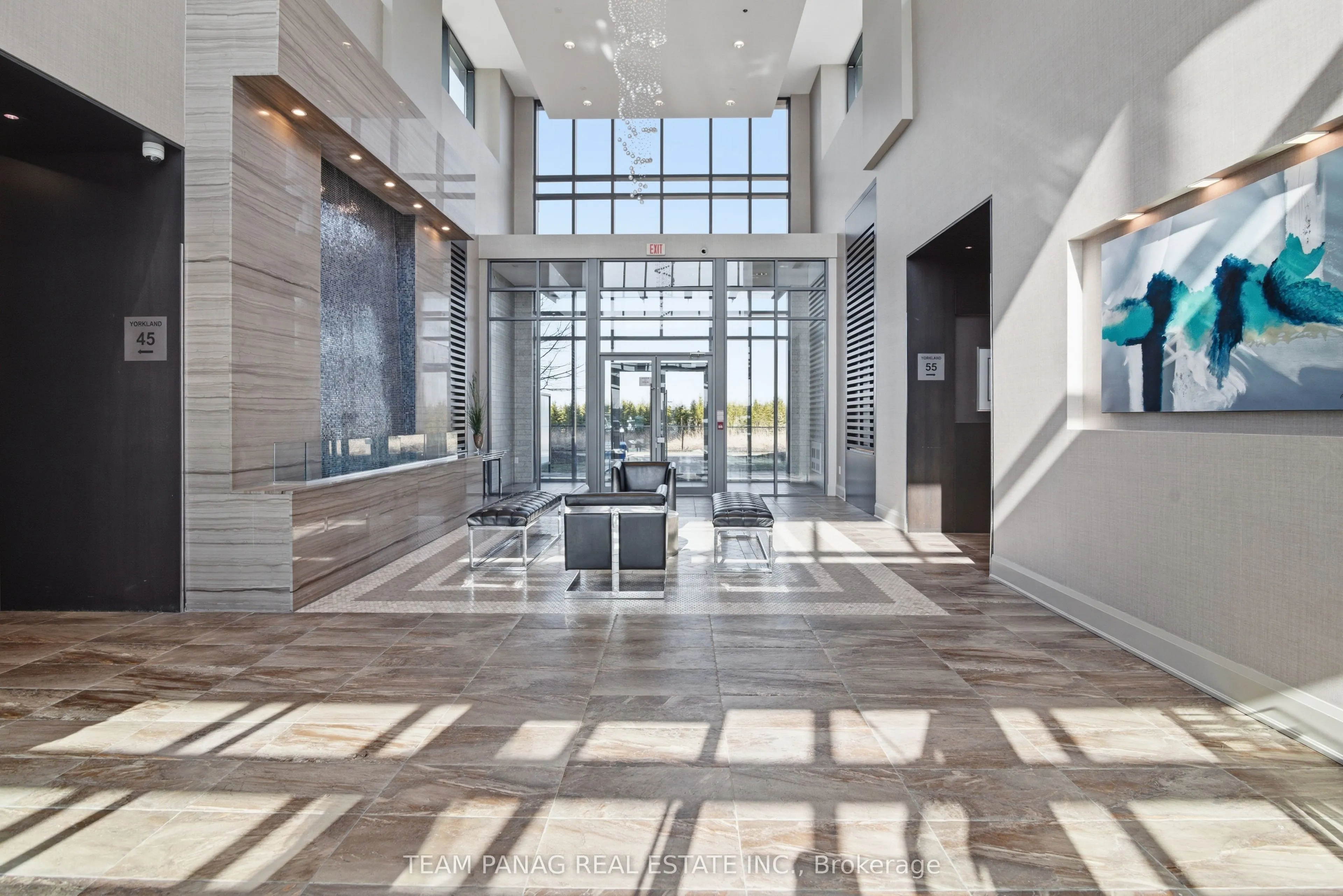 45 Yorkland Boulevard #209