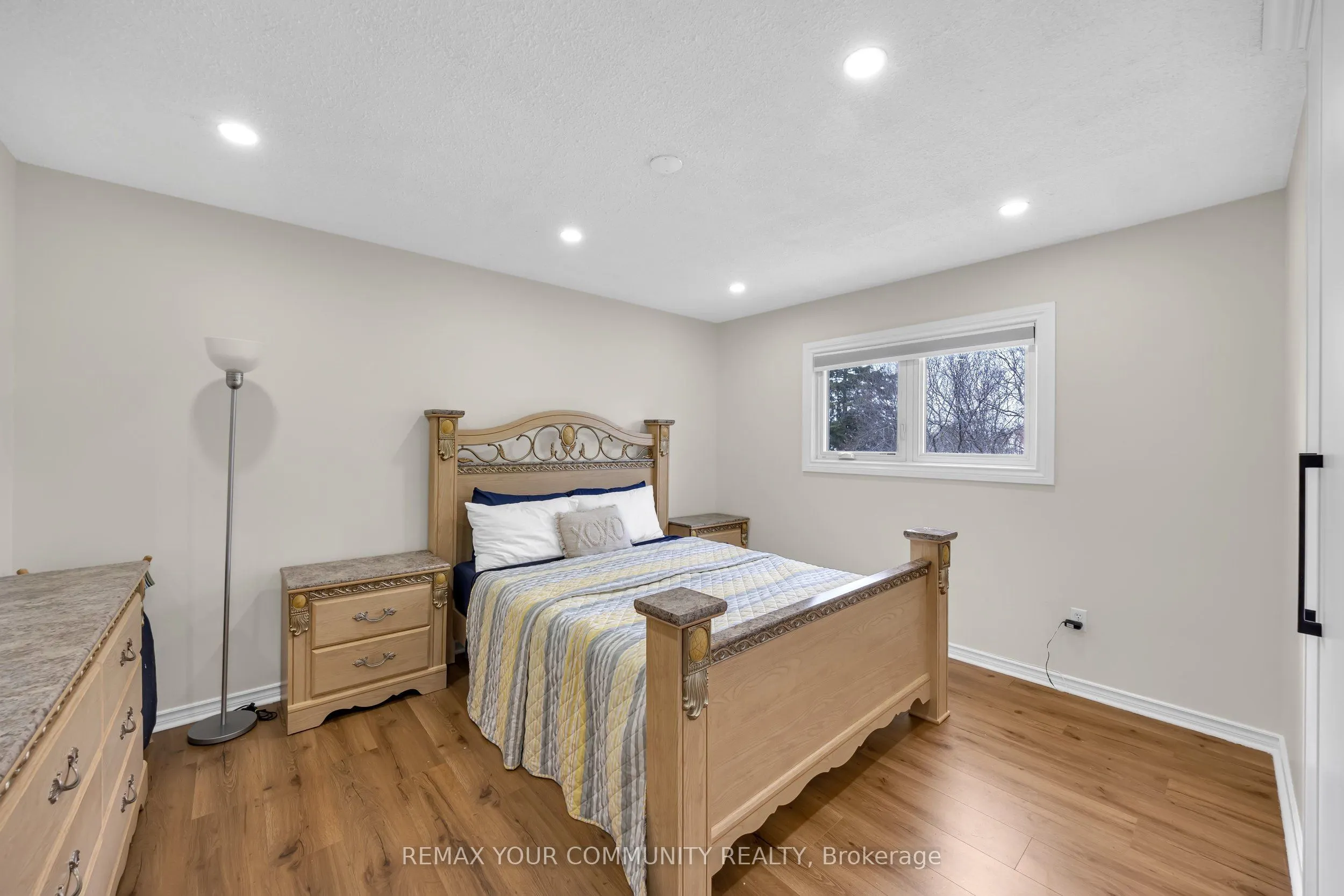 22 MADELAINE Crescent