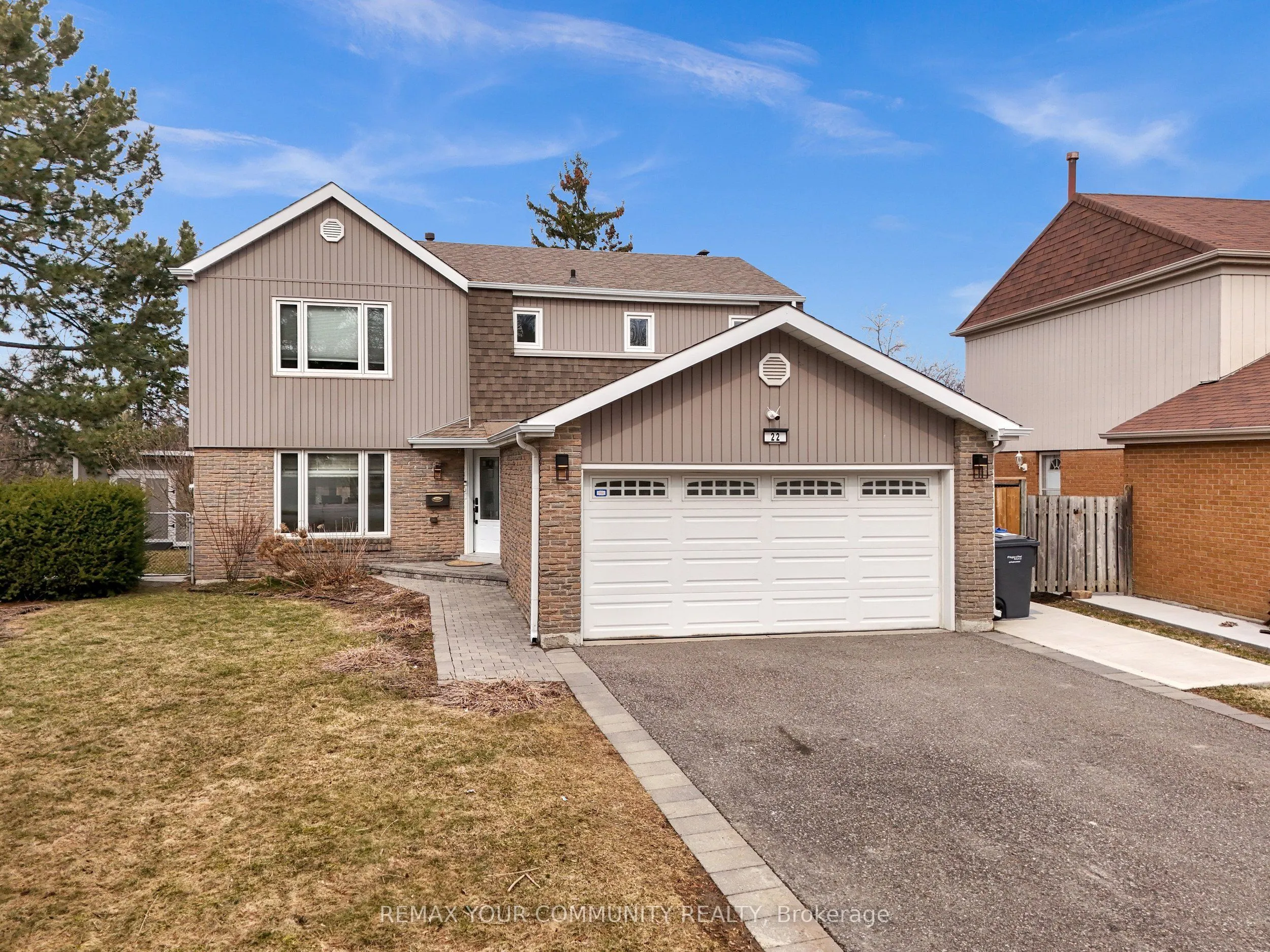 22 MADELAINE Crescent