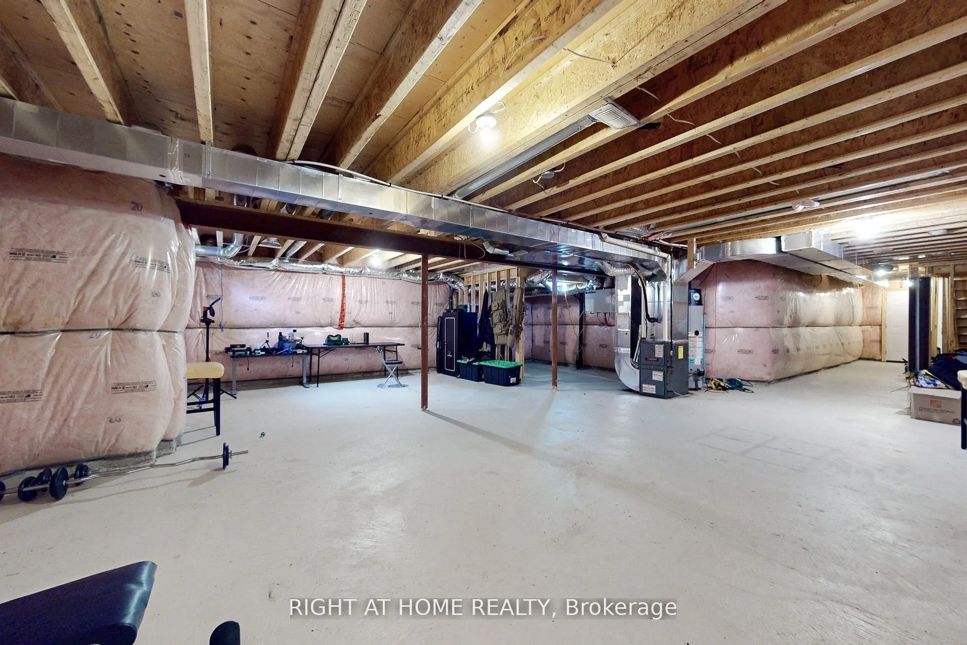 423 Grindstone Trail