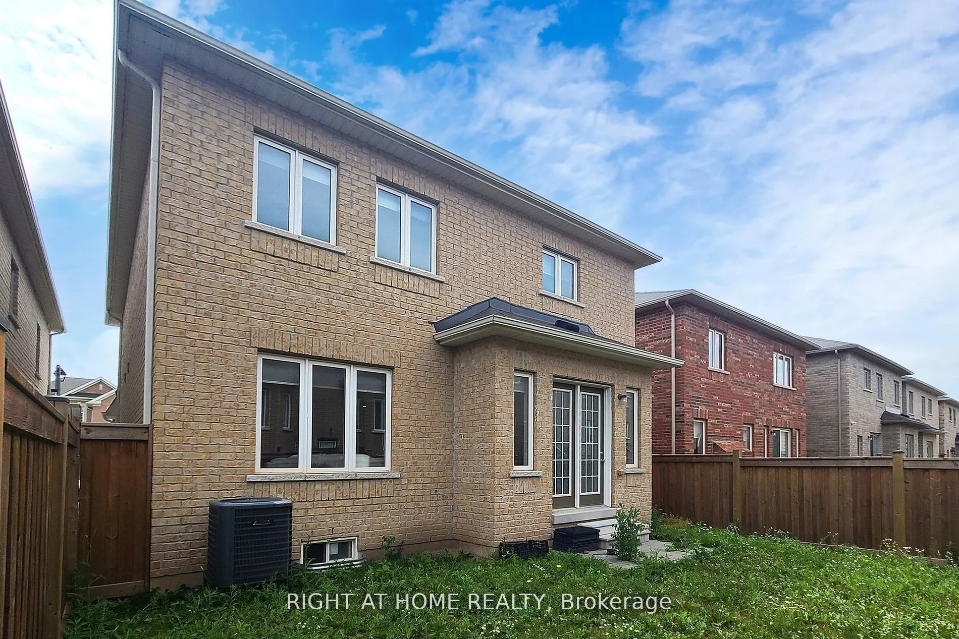 423 Grindstone Trail