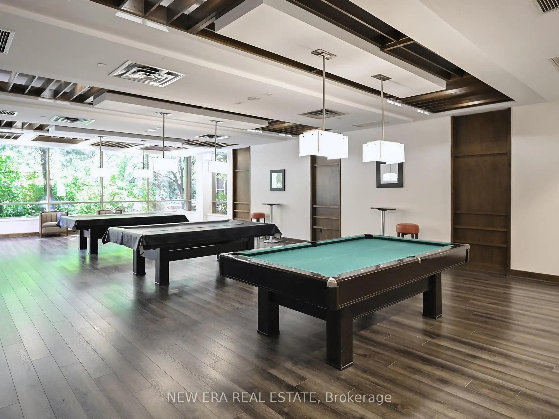 3888 Duke Of York Boulevard #923