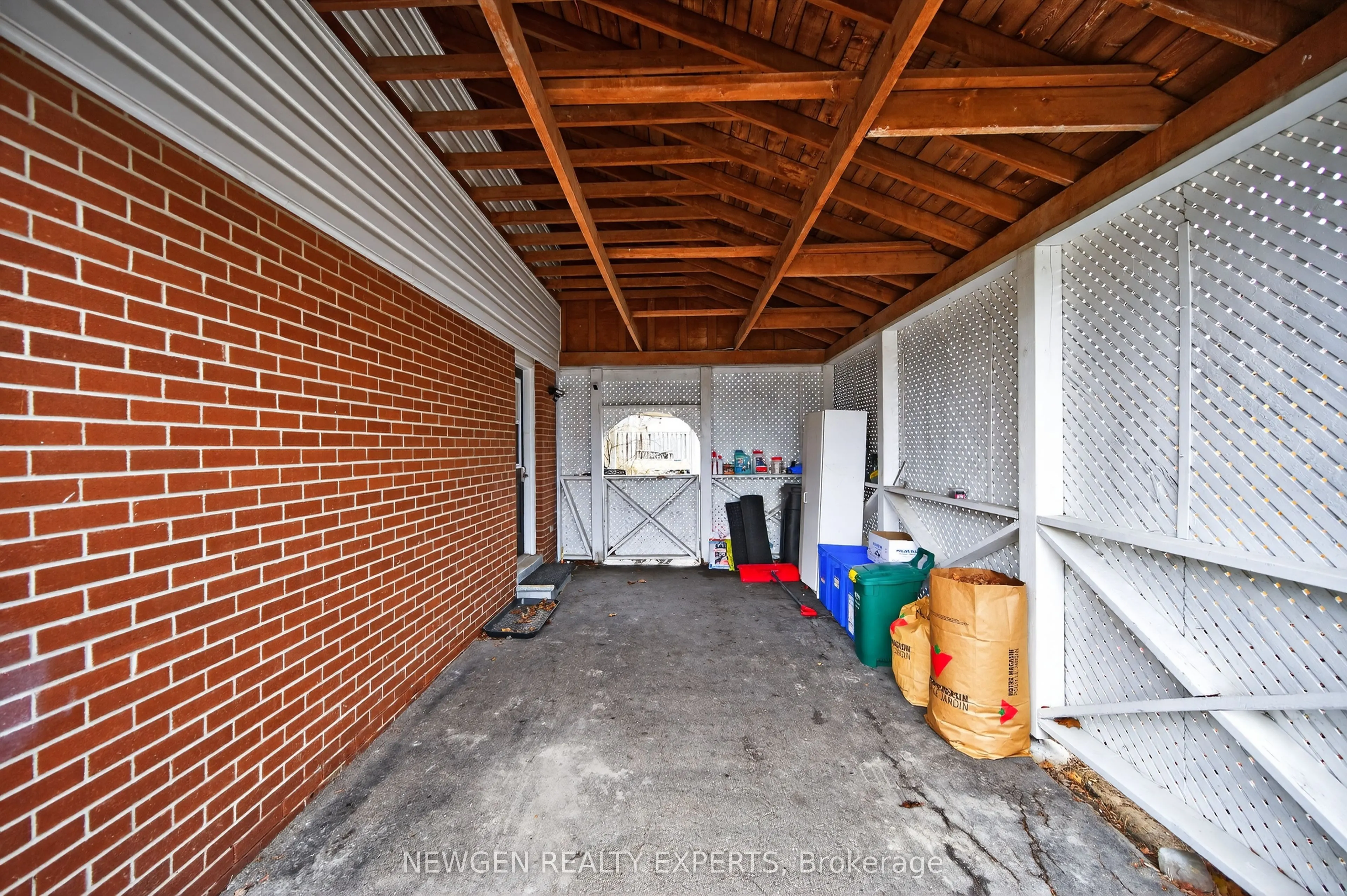 63 FALUDON Drive