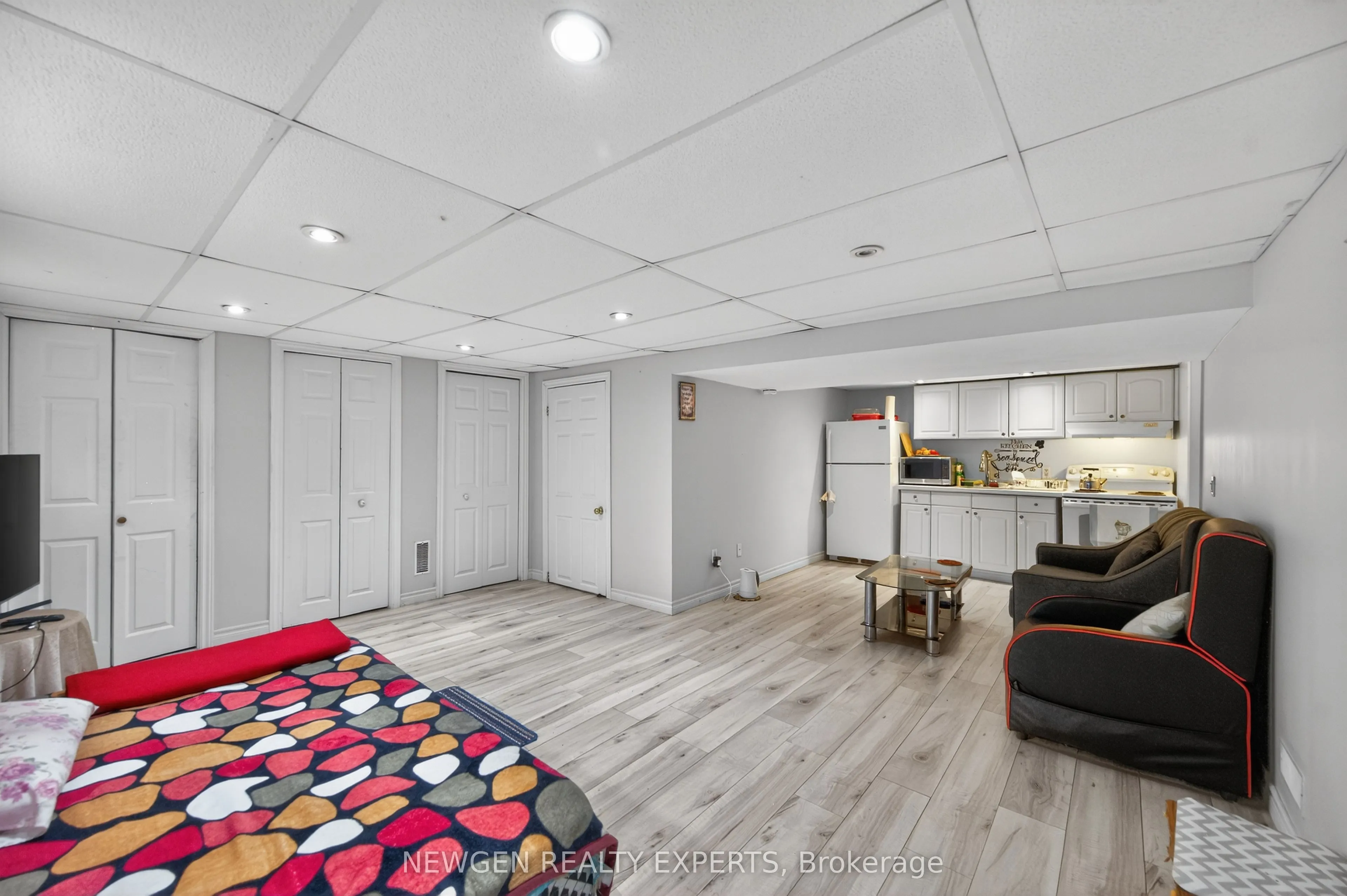 63 FALUDON Drive