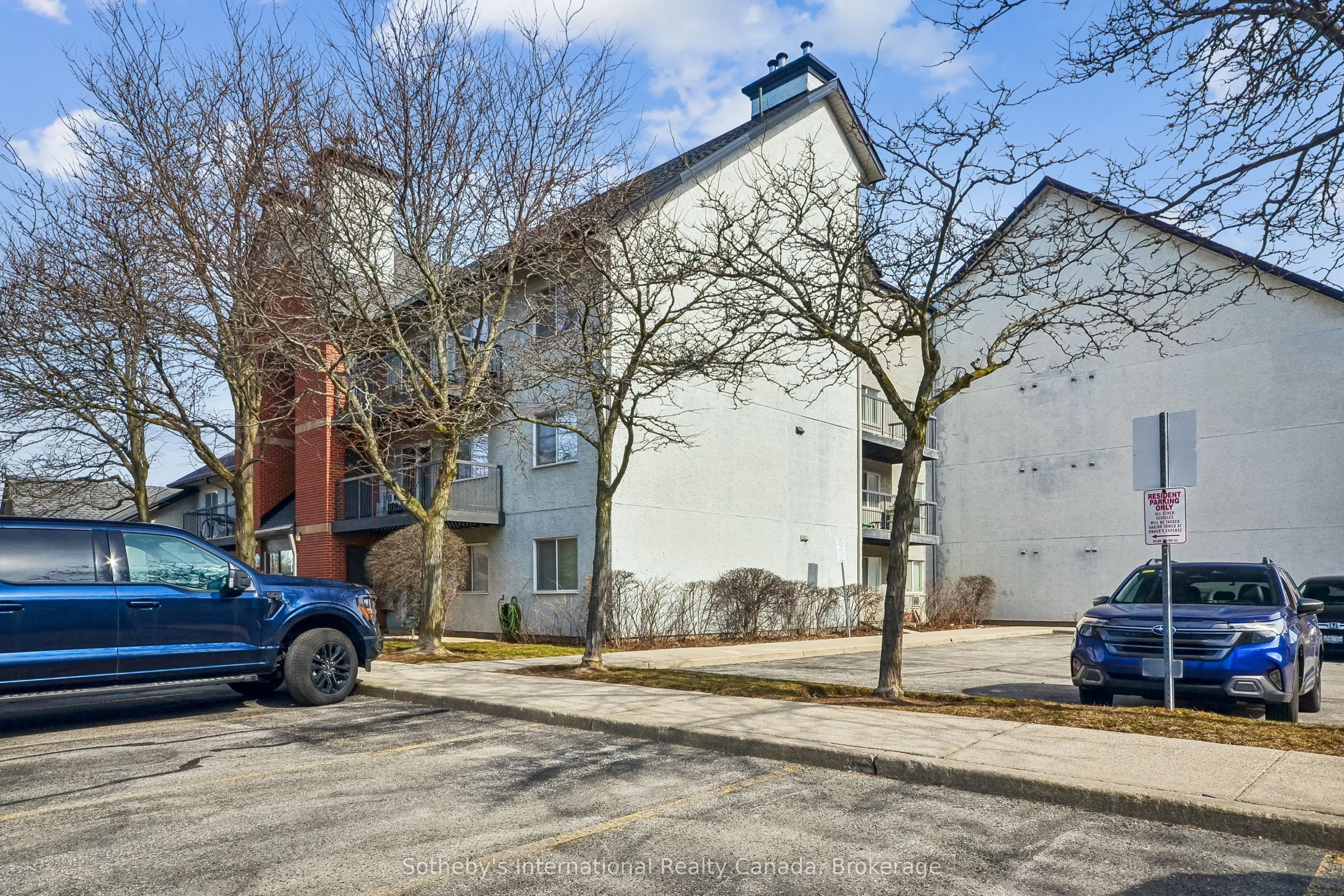 1450 Glen Abbey Gate #434