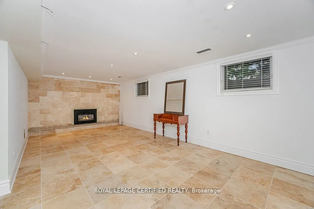 2197 Courrier Lane