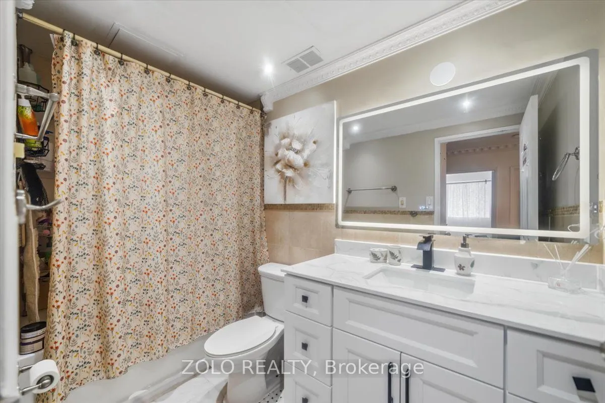 2121 Roche Court #707