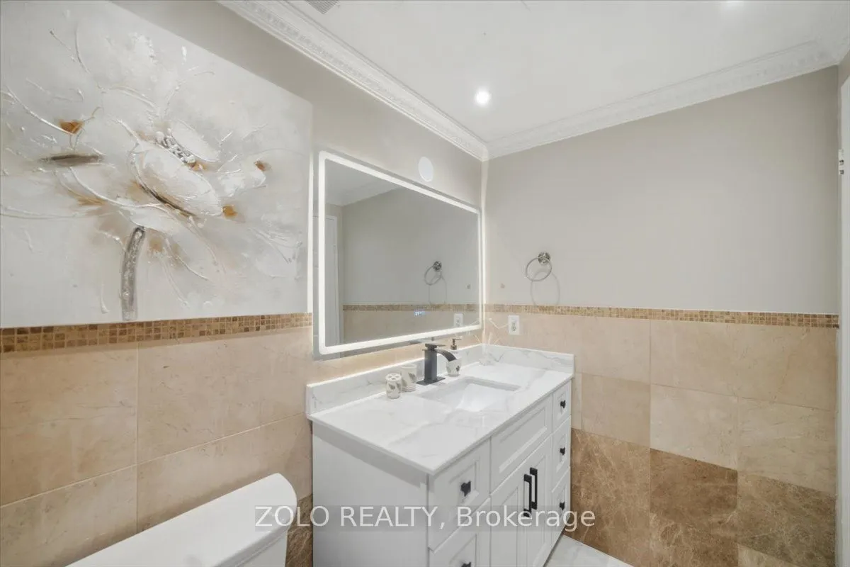 2121 Roche Court #707