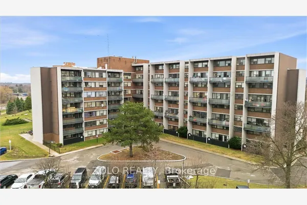 2121 Roche Court
