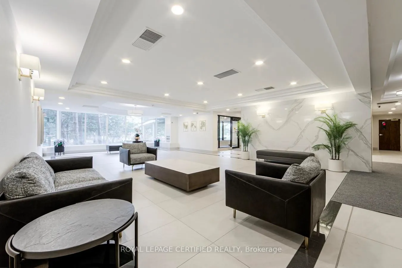 22 Hanover Road #2107