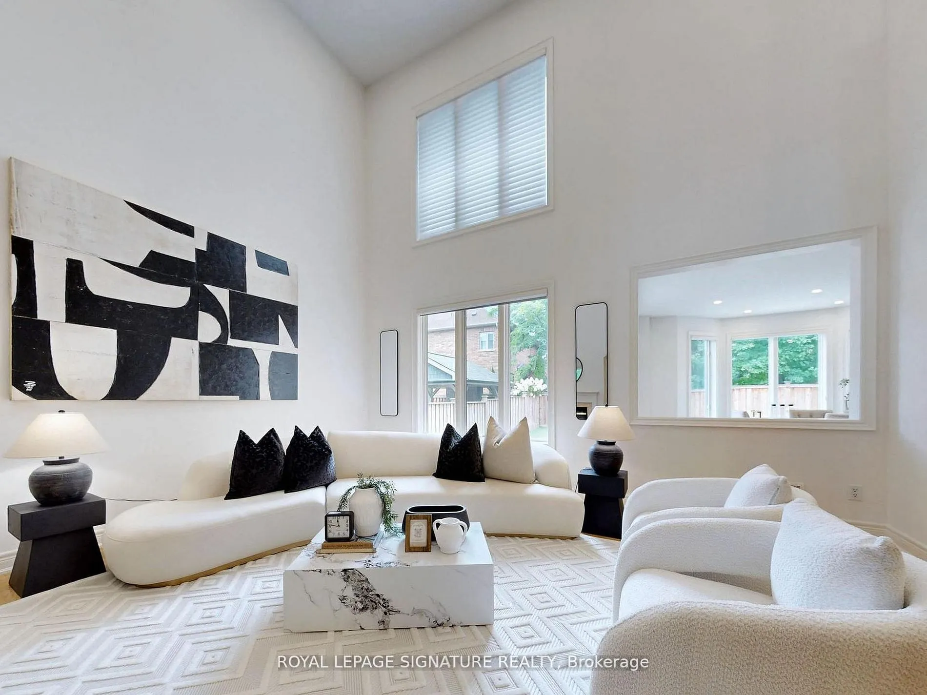 2238 Lyndhurst Drive
