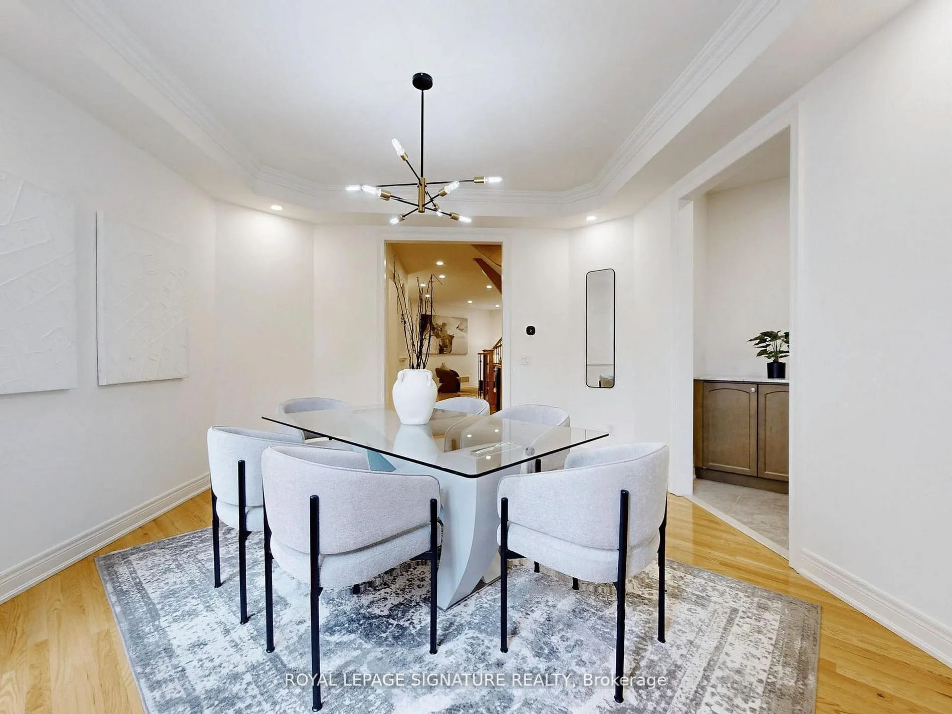 2238 Lyndhurst Drive