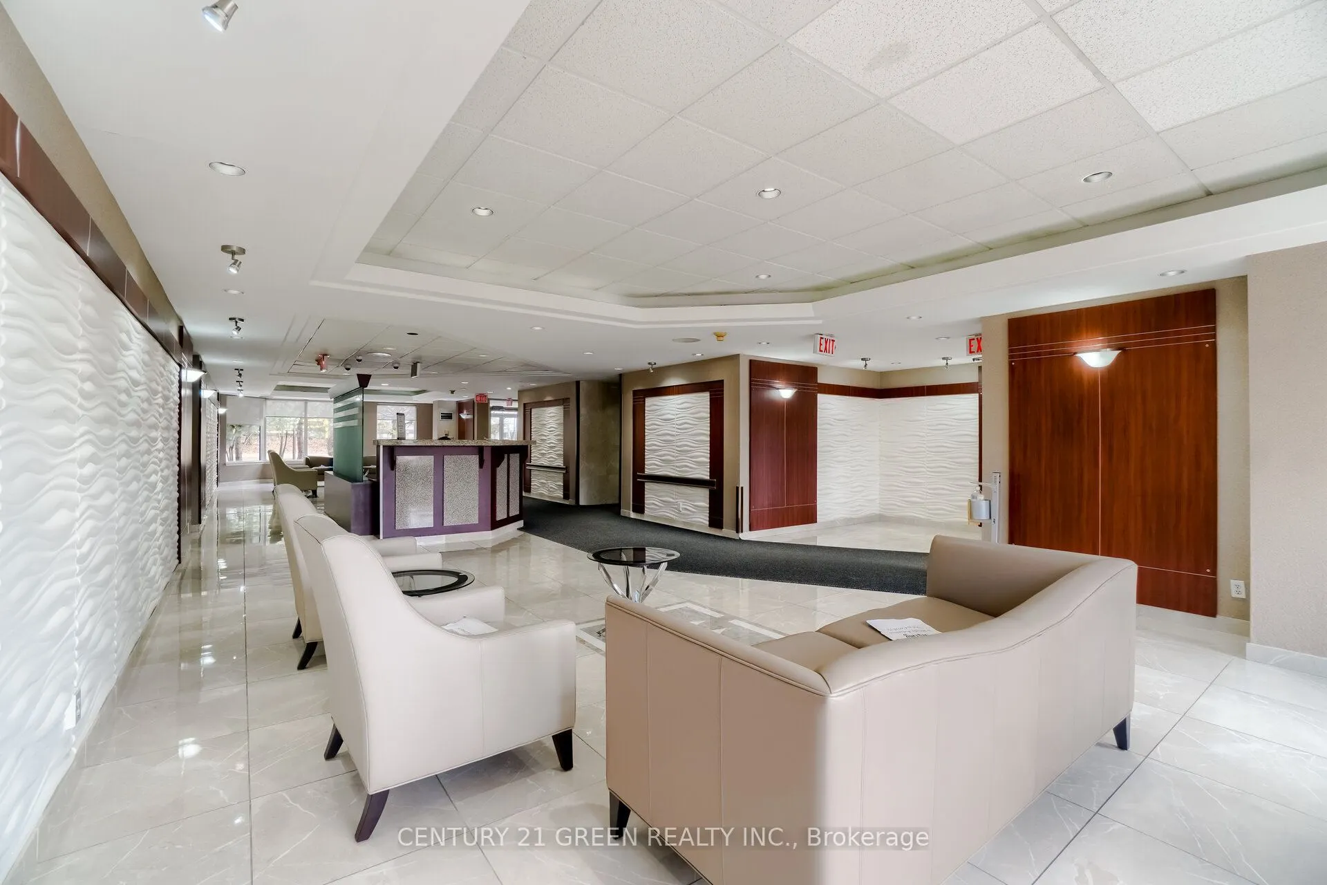 135 Hillcrest Avenue #203