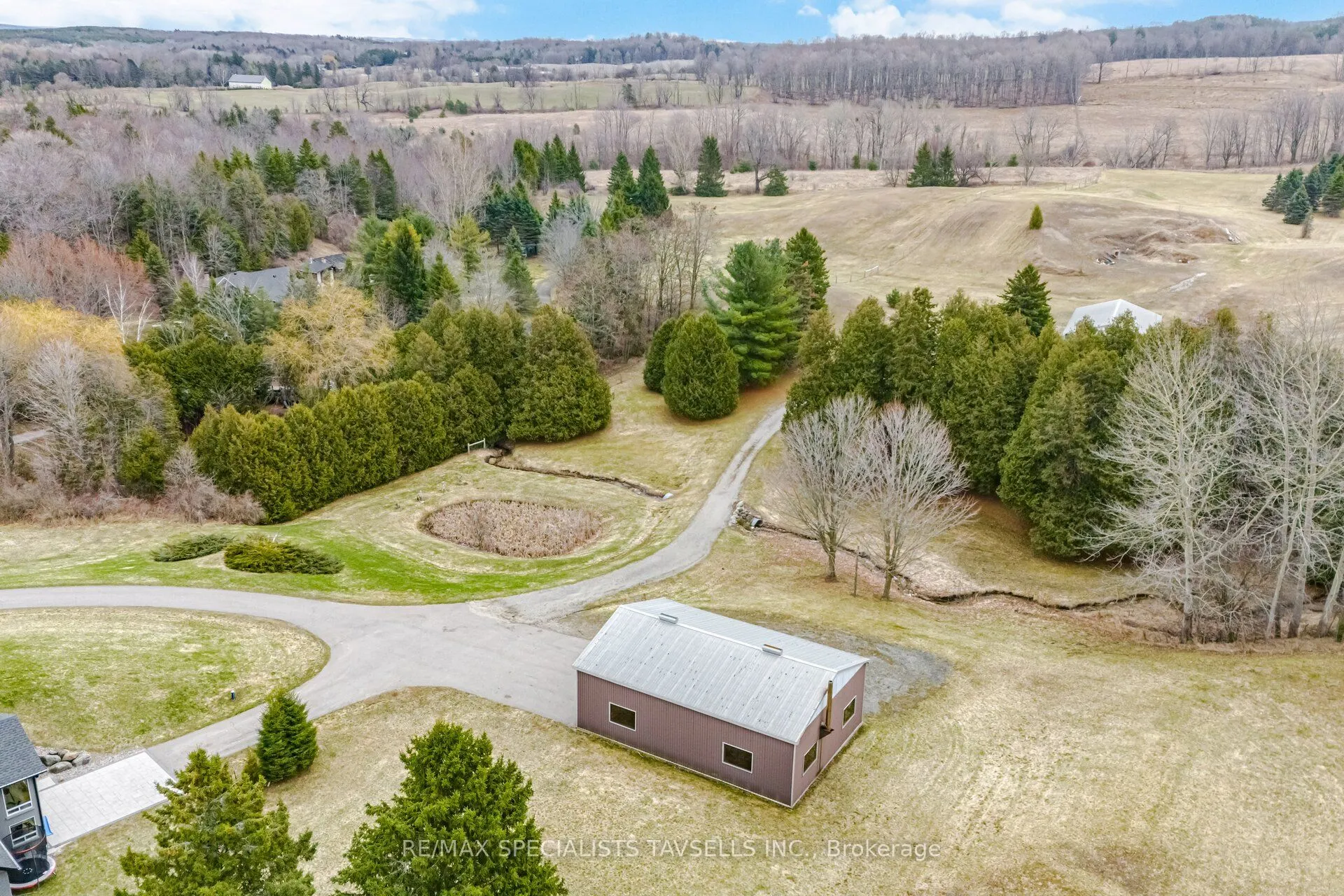 6785 Highway 9 Road