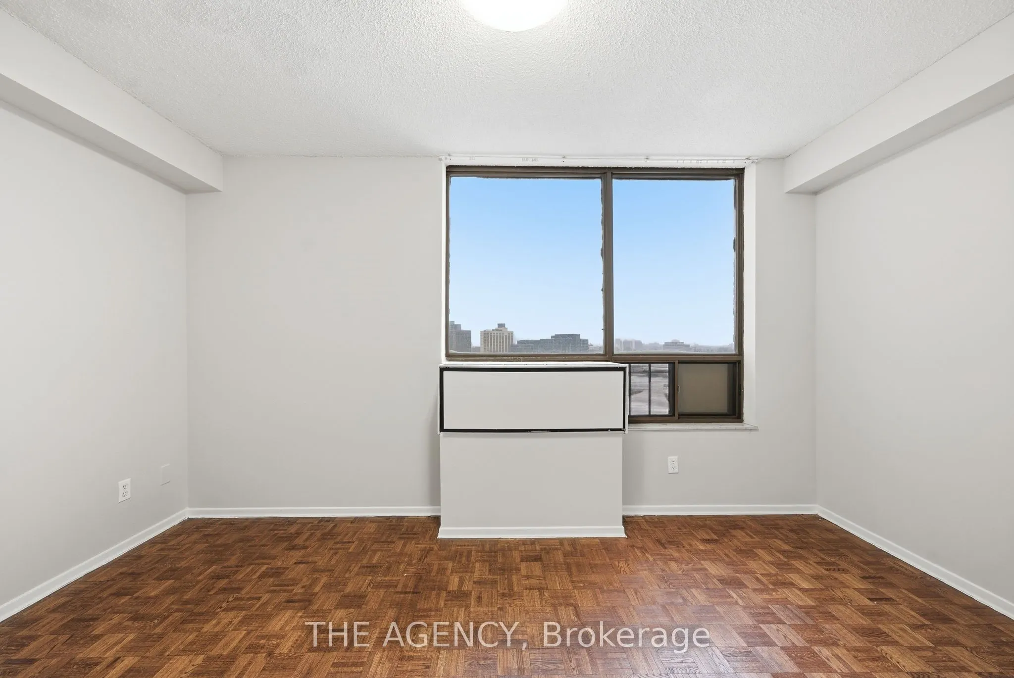 2350 Dundas Street W #2511A