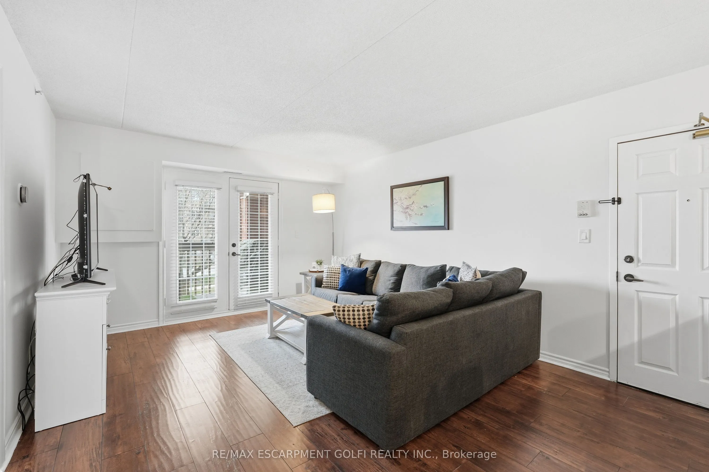 4015 KILMER Drive #204