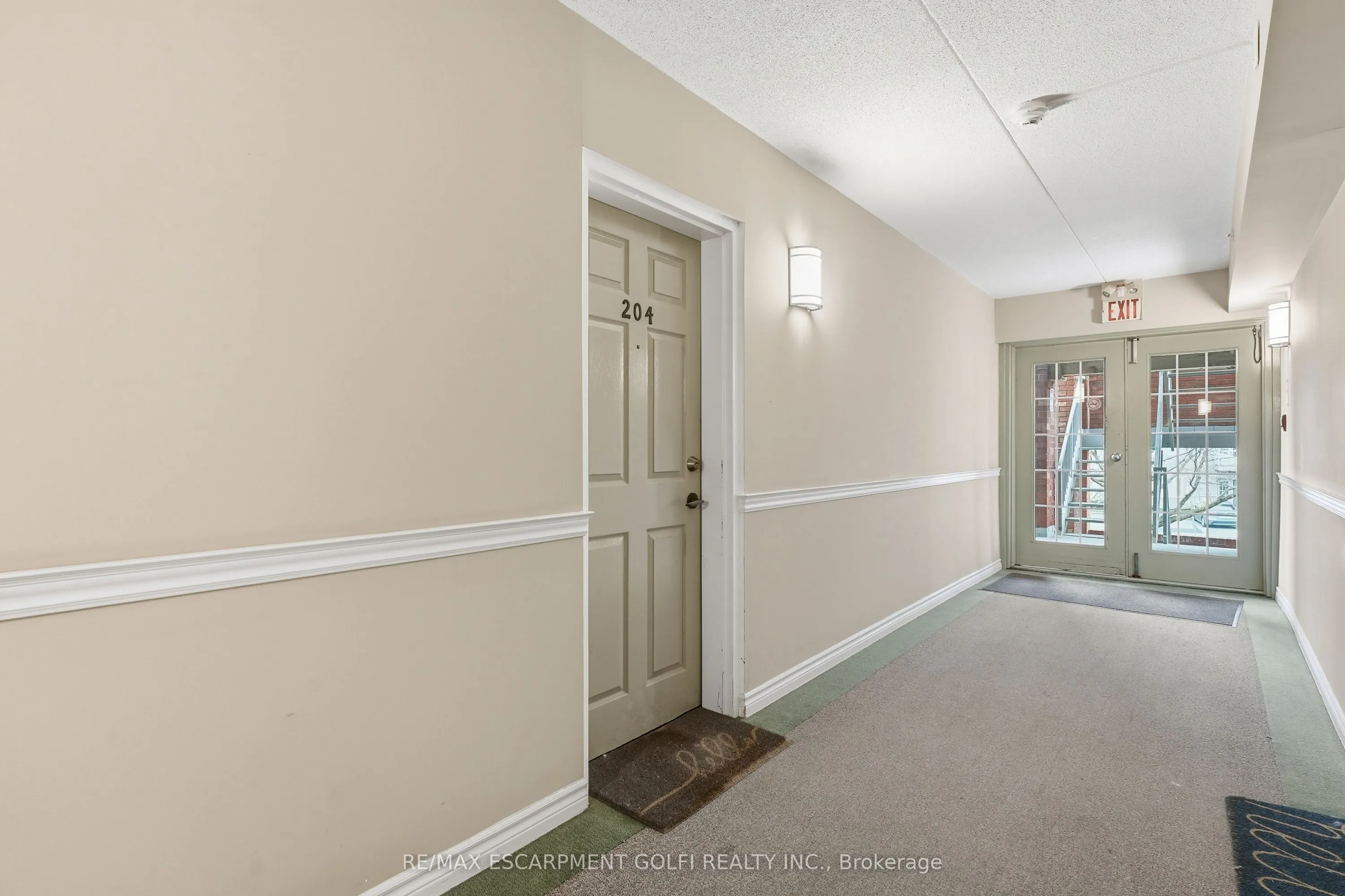 4015 KILMER Drive #204