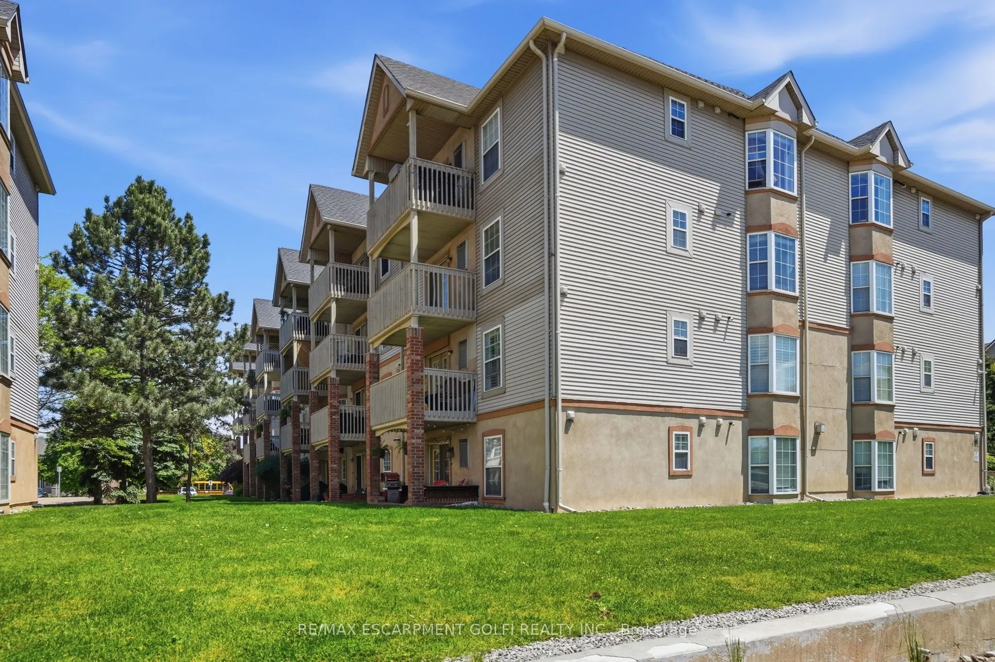 4015 KILMER Drive #204