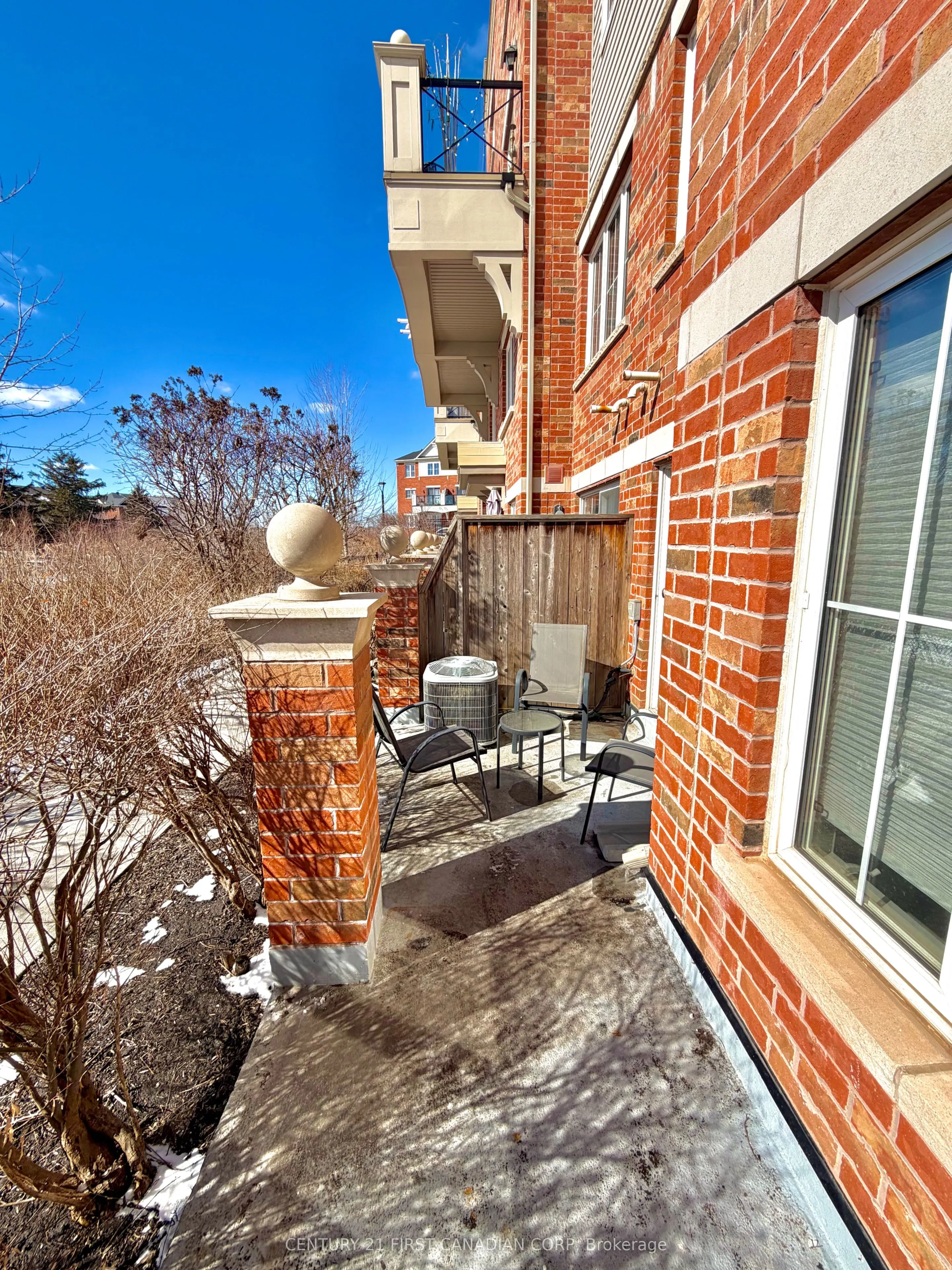 35 Hays Boulevard #2