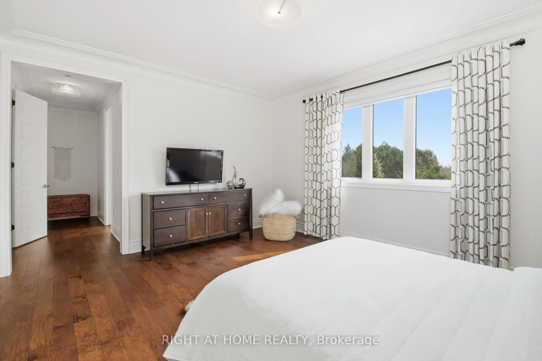 55 Burlwood Road