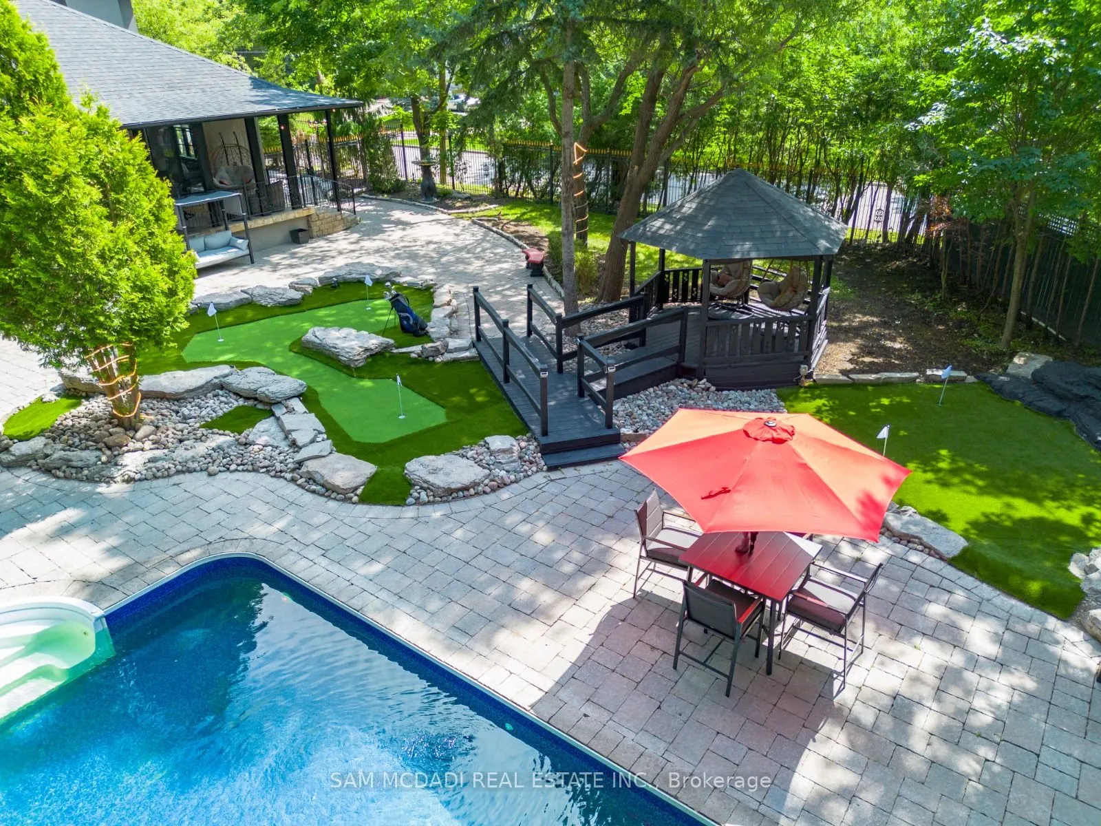 1540 Mississauga Road