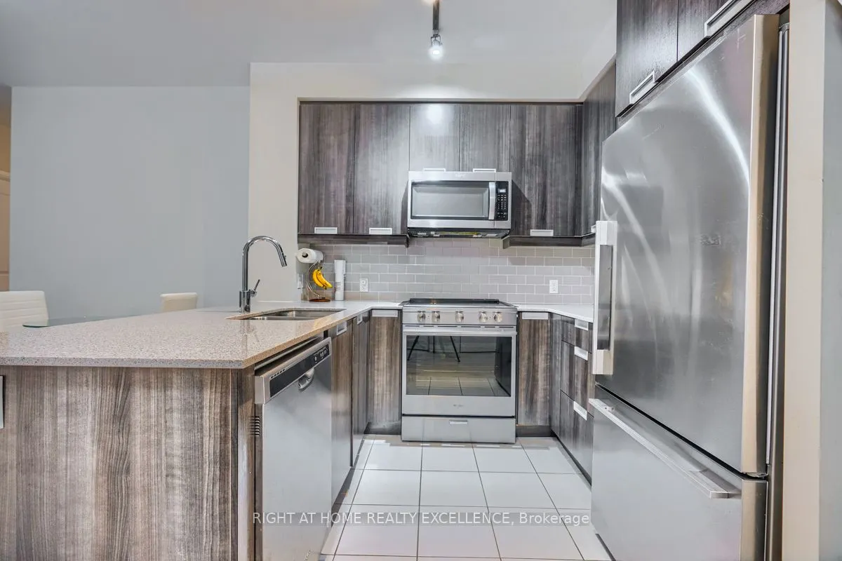 65 Watergarden Drive #201