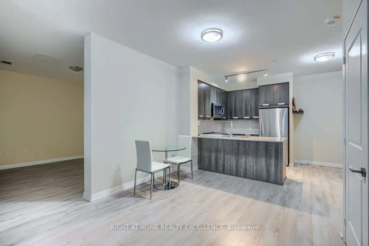 65 Watergarden Drive #201