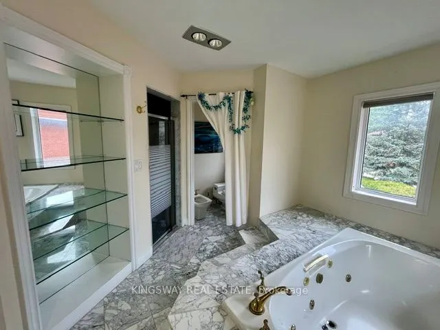 4040 Lookout Court