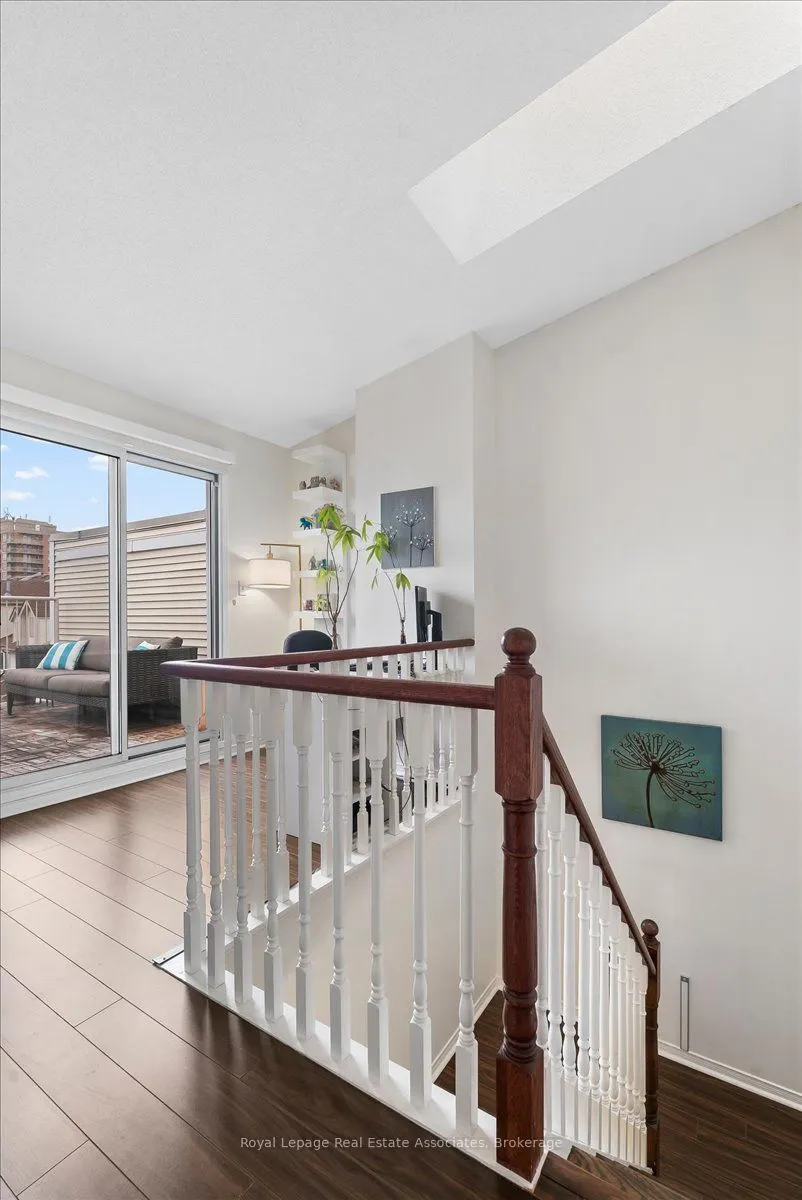 1241 Parkwest Place #5