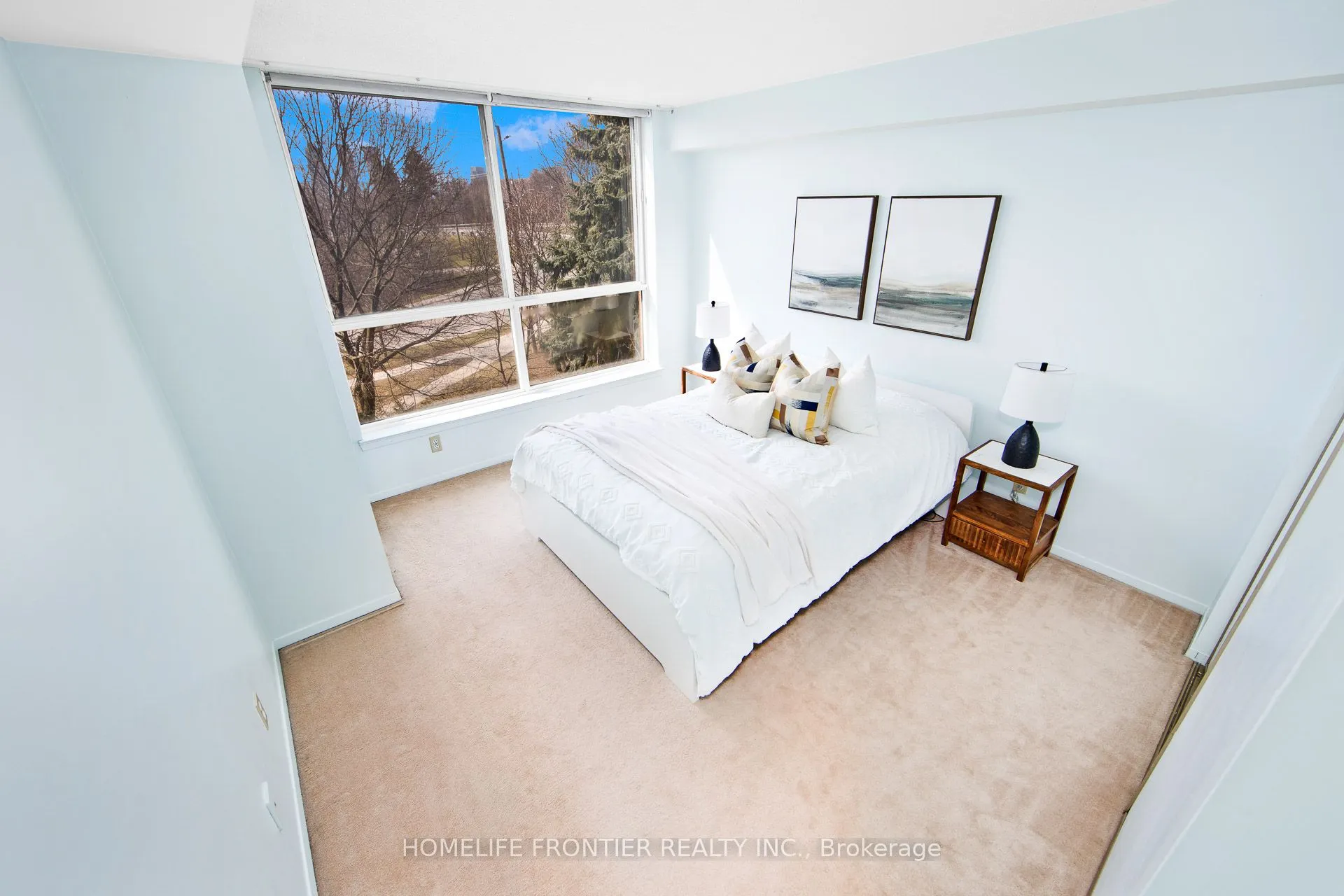 22 Southport Street #440
