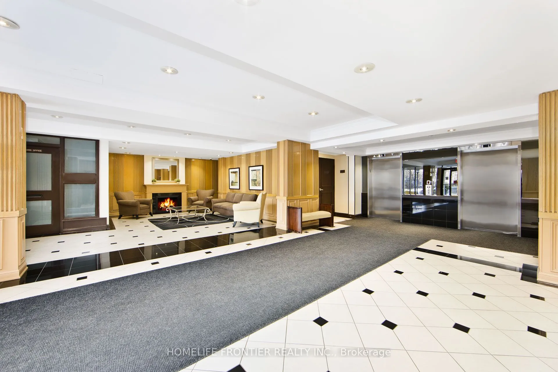 22 Southport Street #440
