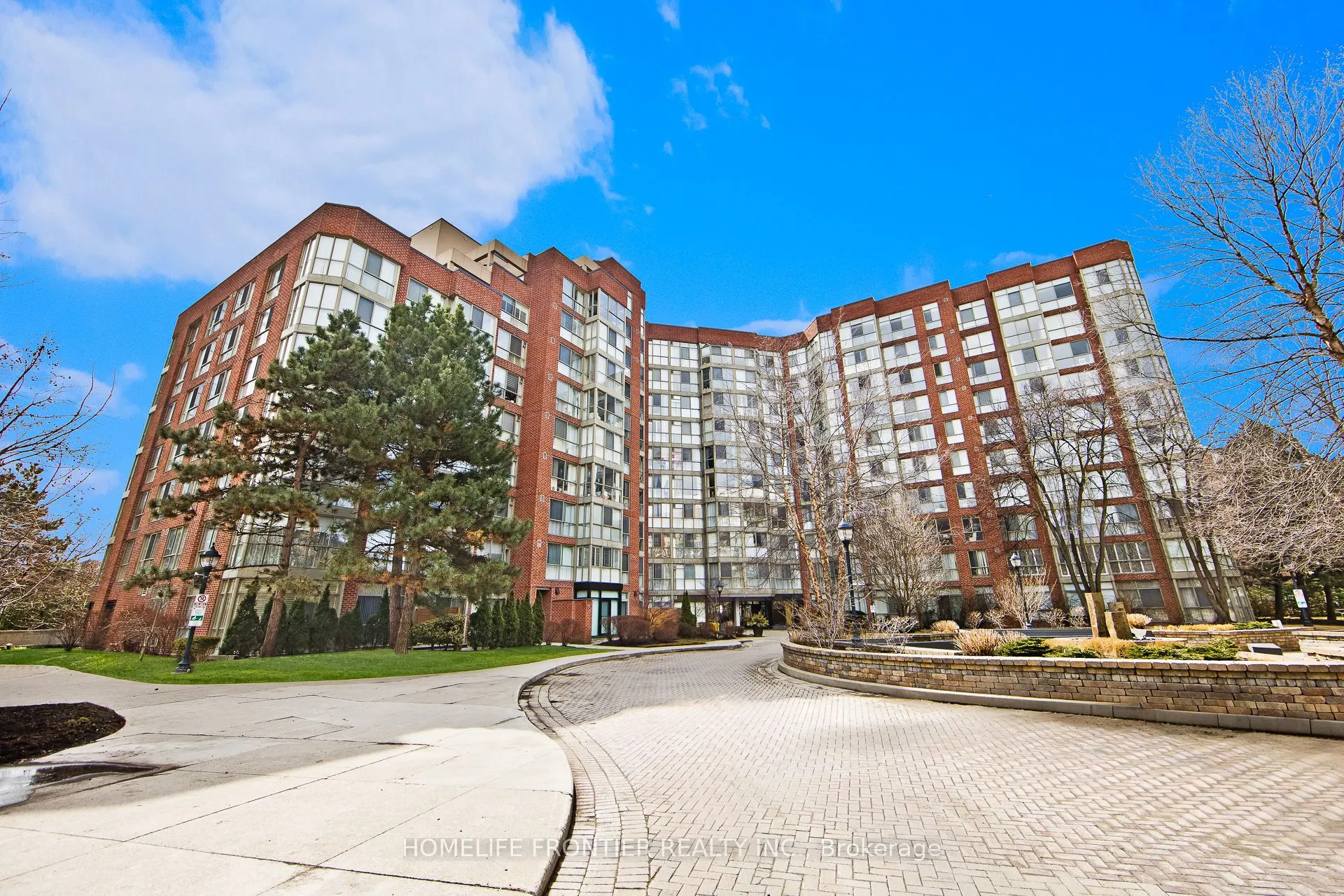22 Southport Street #440
