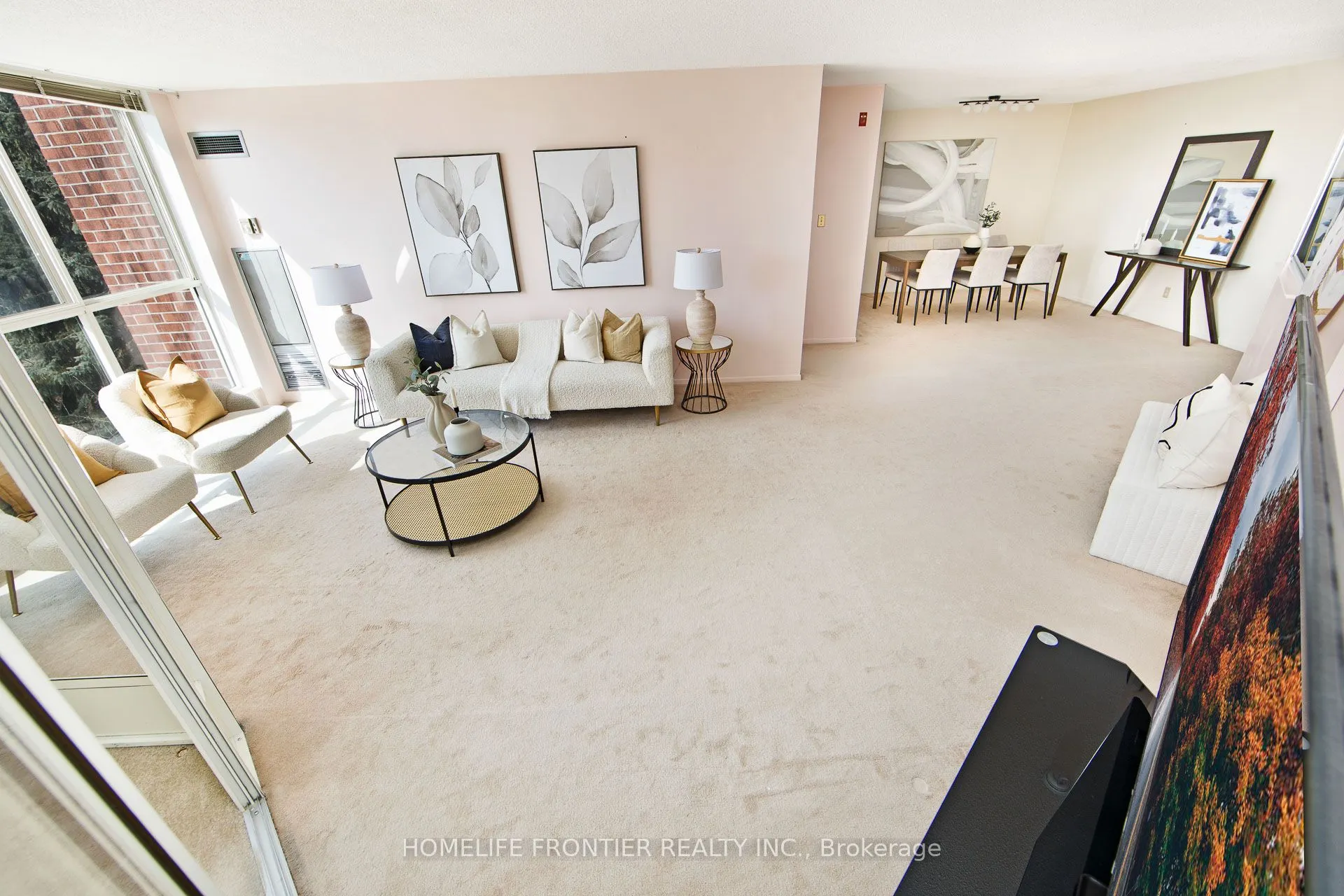 22 Southport Street #440