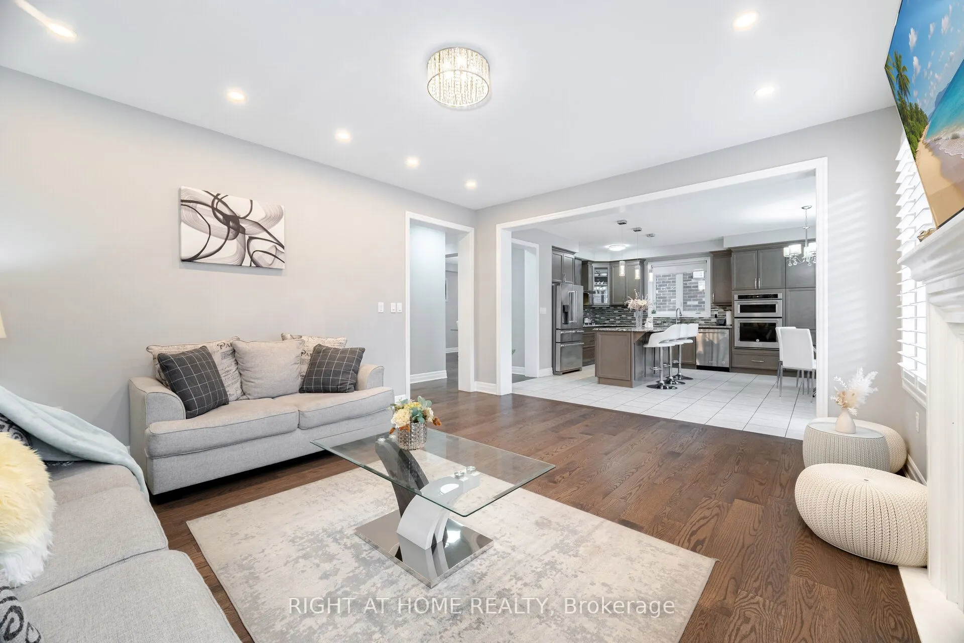 1190 Mceachern Court