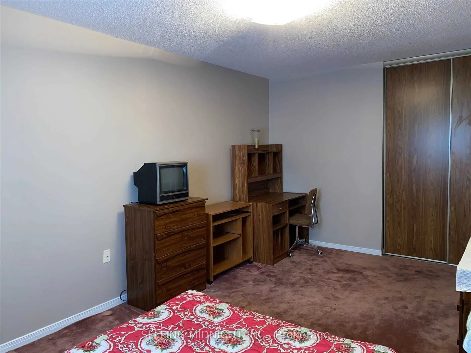 441 Rutherford Road N #Room