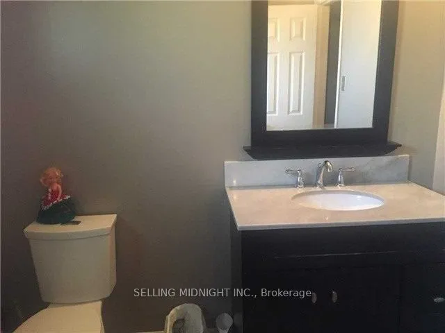 441 Rutherford Road N #Room