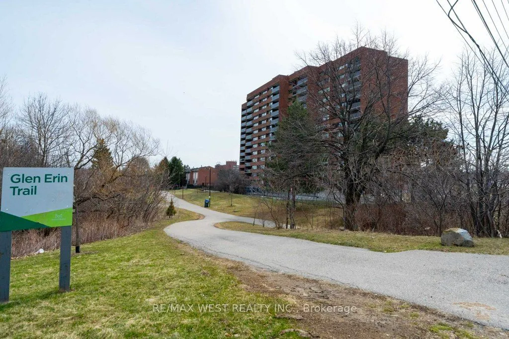 3501 Glen Erin Drive #1001