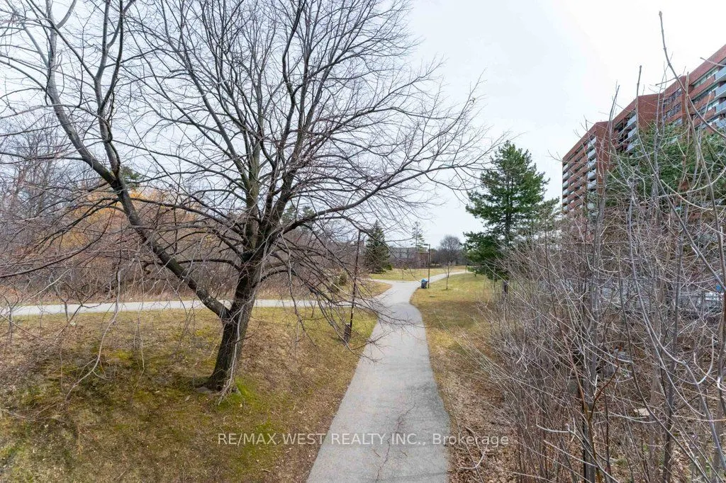 3501 Glen Erin Drive #1001