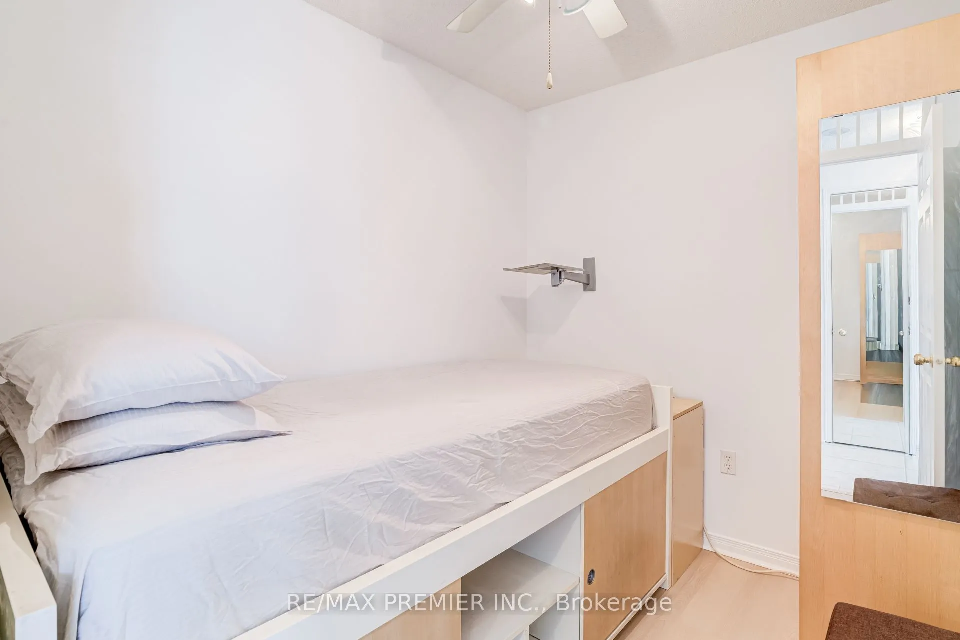 15 Michael Power Place #PH06
