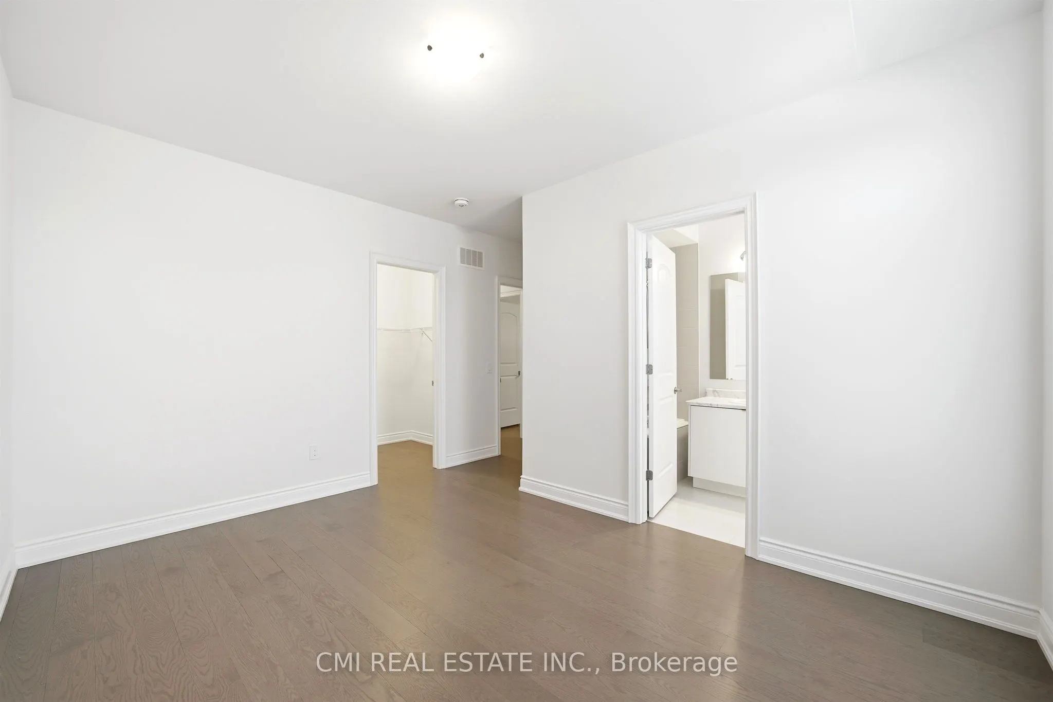 125 Raspberry Ridge Avenue